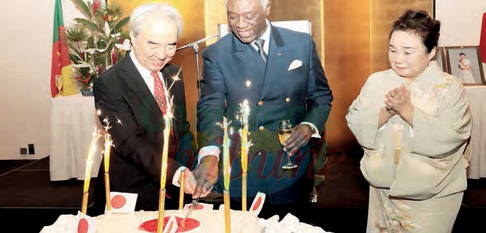 Anniversaire : le Japon fête son empereur à Yaoundé