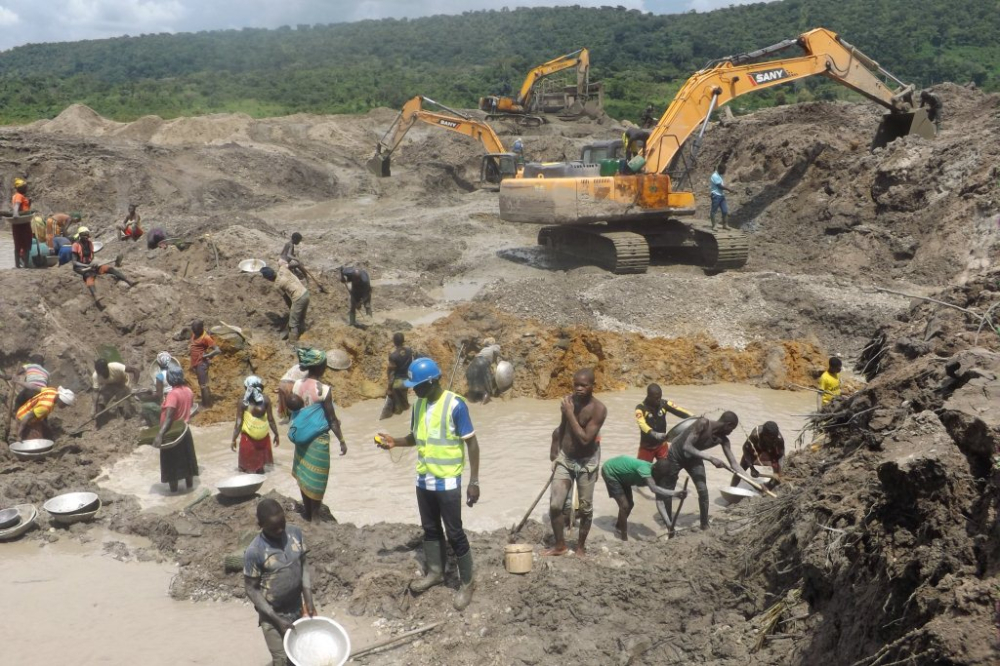 Many potential economic benefits of artisanal mining are lost through poor practices in mining, processing and marketing minerals.