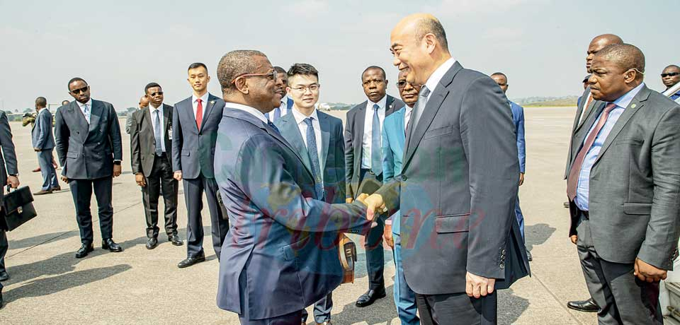In Cameroon for a two-day visit, the Chinese Vice PM was warmly received at the foot of the plane by the Prime Minister, Head of Government, Joseph Dion Ngute yesterday January 17, 2024.
