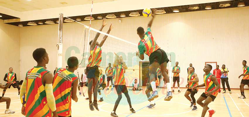 CAN U17 de volleyball : les cadets s’échauffent CAN U17 de volleyball : les cadets s’échauffent