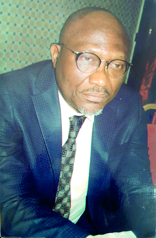 Raymond Ngahane Kegoum, Conseil représentant d’un Collectif des producteurs des spiritueux en sachet.