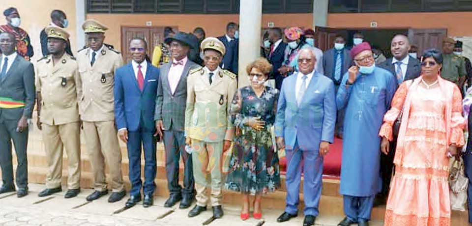 Minister Joseph LE in the University of Banenda on April 1, 2022.