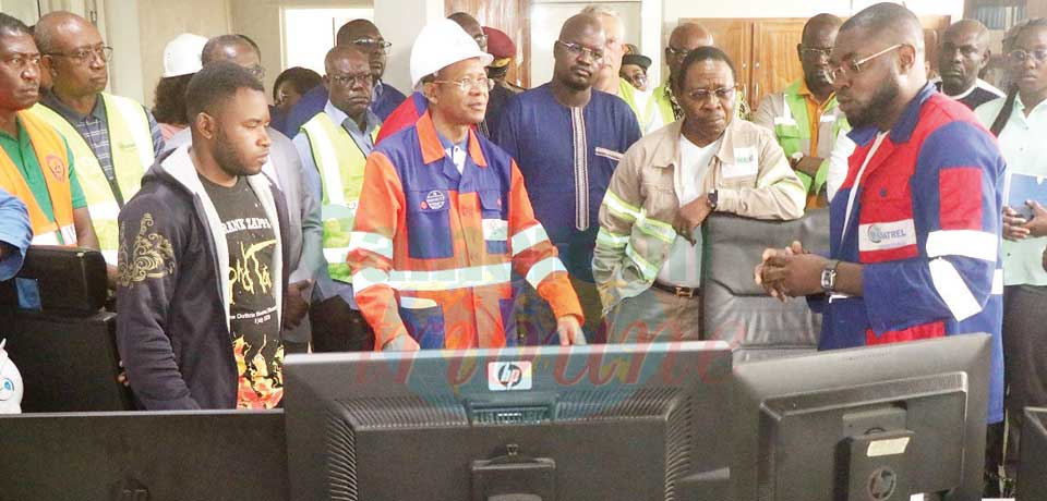 Eau, électricité à Douala: Le ministre évalue les projets Eau, électricité à Douala: Le ministre évalue les projets