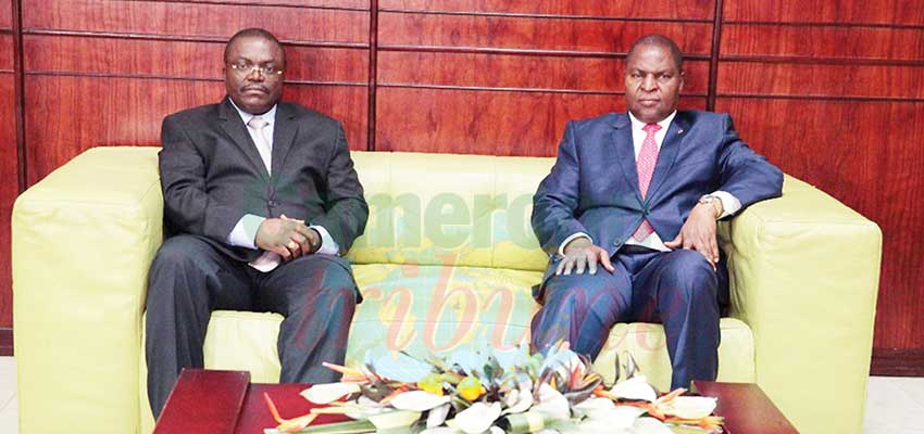 Douala: Faustin-Archange Touadera en escale