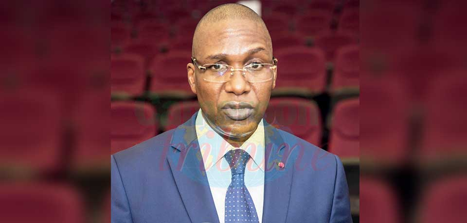 Manaouda Malachie, ministre de la Santé publique. Manaouda Malachie, ministre de la Santé publique.