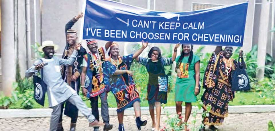 Coopération Cameroun – Grande-Bretagne : des boursiers en route pour Londres Coopération Cameroun – Grande-Bretagne : des boursiers en route pour Londres