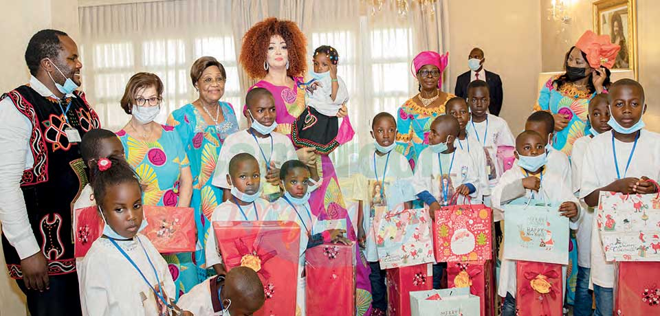 Kids from the NW/SW Regions had an exceptional time with Mrs Chantal Biya.