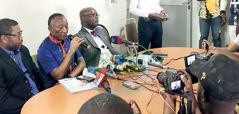Pendant l’échange avec les médias ce 13 décembre à Douala. Pendant l’échange avec les médias ce 13 décembre à Douala.