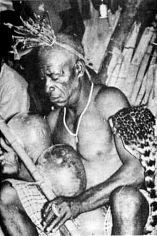 Le Mvet : Musique, parole sacrée et art traditionnel