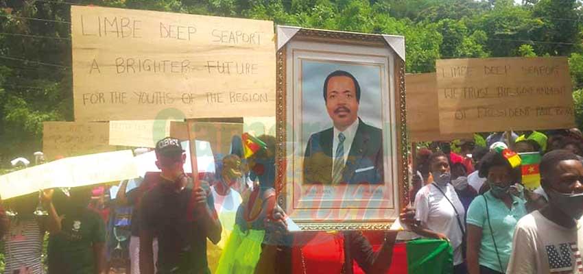 Autonomous Port : Limbe Youth March To Thank President Paul Biya