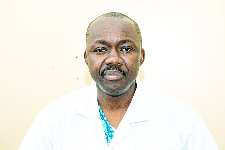 Pr. Faustin Mouafo Tambo, chef service de chirurgie pédiatrique et sous-spécialités, à l’Hôpital gynéco-obstétrique et pédiatrique de Yaoundé.