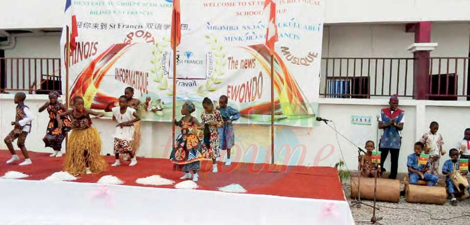 Kids displayed a mastery of the two official languages in a cultural show.