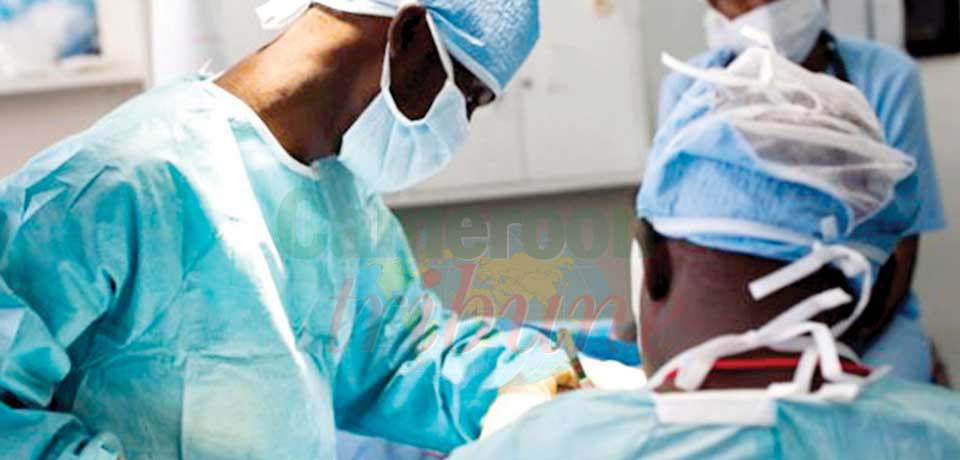 Exode des médecins nigérians : le gouvernement veut stopper la saignée