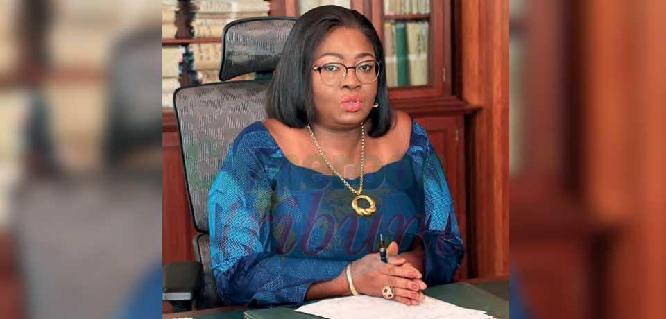 Marie-Rose Messi, Directeur général de la Société de Recouvrement de créances du Cameroun. Marie-Rose Messi, Directeur général de la Société de Recouvrement de créances du Cameroun.