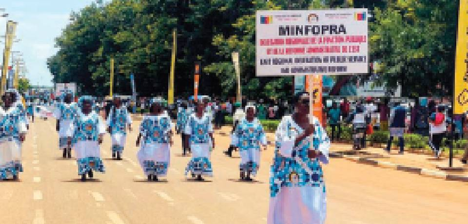 Bertoua: 21 travailleurs honorés