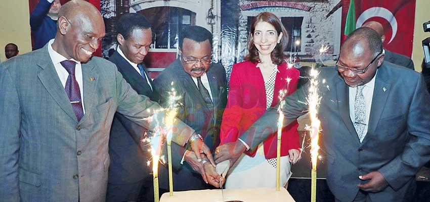 Cutting of the anniversary cake was highly applauded.