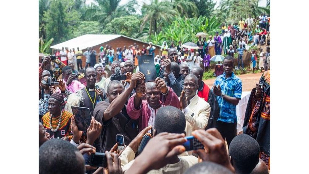 Bible translation in Cameroon costs on average 25,000 FCFA per verse.