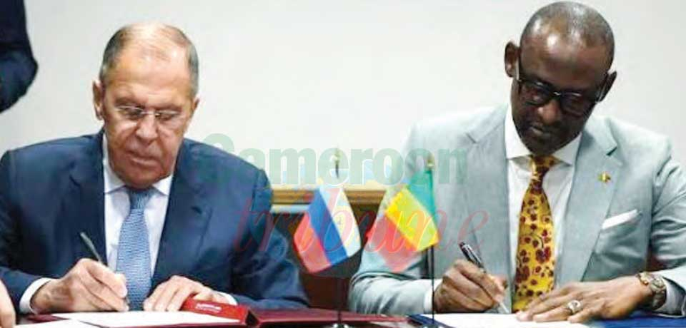 Pénurie de carburant au Mali : la Russie vole à la rescousse Pénurie de carburant au Mali : la Russie vole à la rescousse