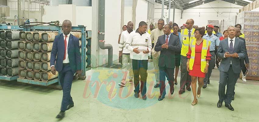 Zone industrielle: Besoin de matières premières Zone industrielle: Besoin de matières premières