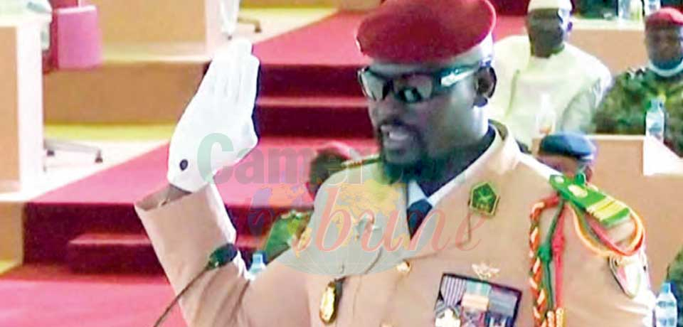 Guinea Conakry : Coup Leader Sworn In