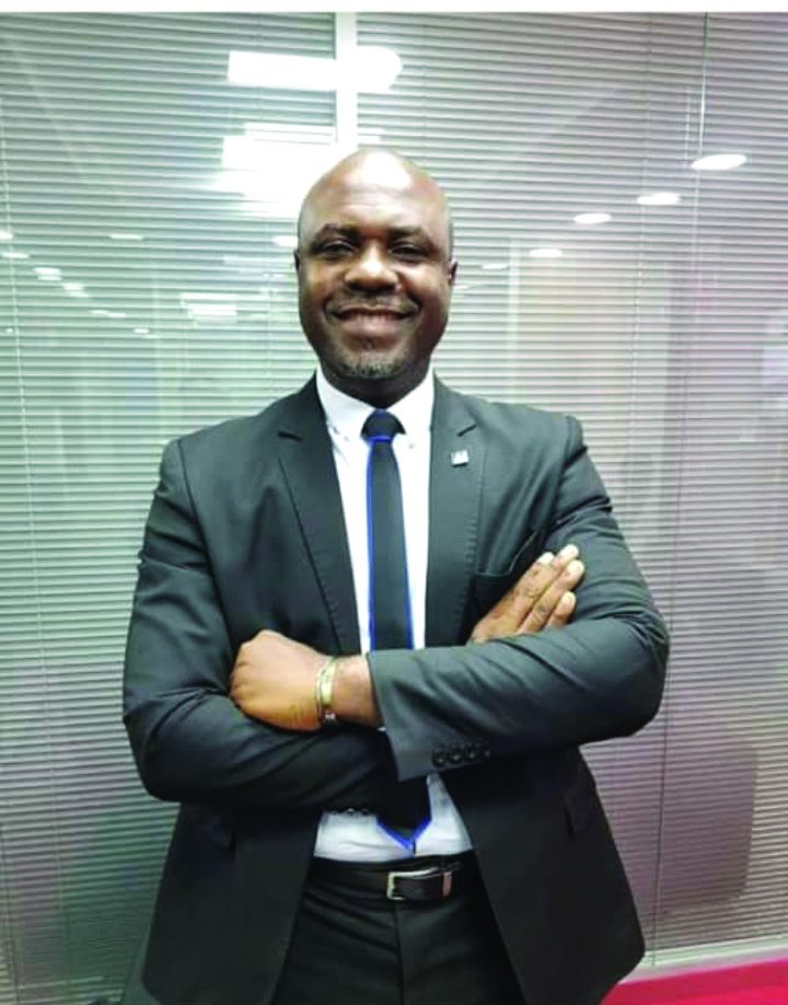 Benjamin Nwall, Fellow Chartered of The Chartered Institute of  Personnel and Development (FCIPD), Expert en gestion du capital humain et Ceo du cabinet BLISS Sarl.