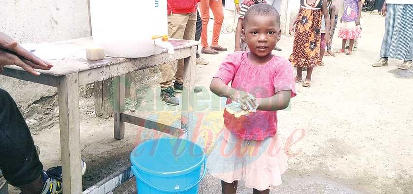 Douala :  UNICEF Sets up 75 Hand-washing Points