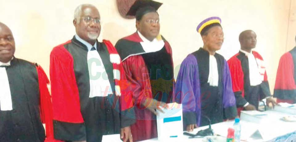 Université de Douala:    Jean de Dieu Momo, docteur PhD