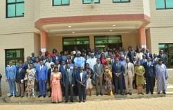 Le Minfopra veut rationaliser la gestion des ressources humaines de l’Etat. Le Minfopra veut rationaliser la gestion des ressources humaines de l’Etat.
