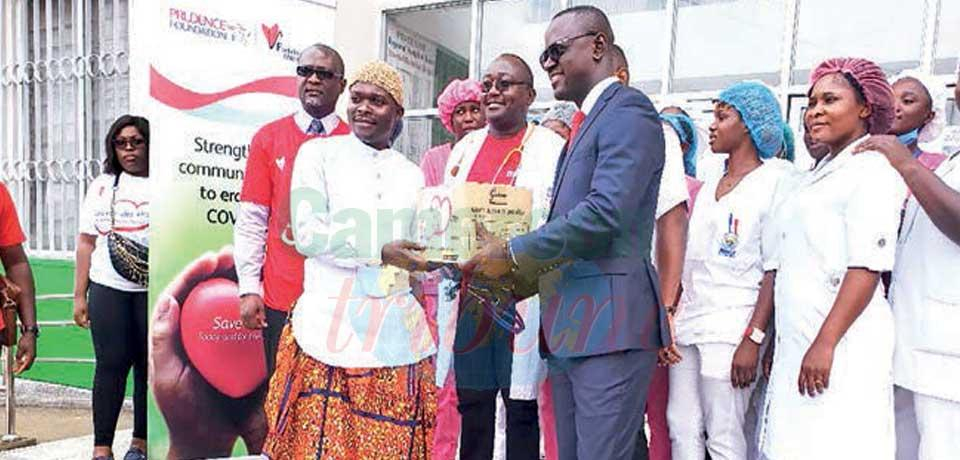 Buea : Regional Hospitals Gets Anti COVID-19 Kits Buea : Regional Hospitals Gets Anti COVID-19 Kits