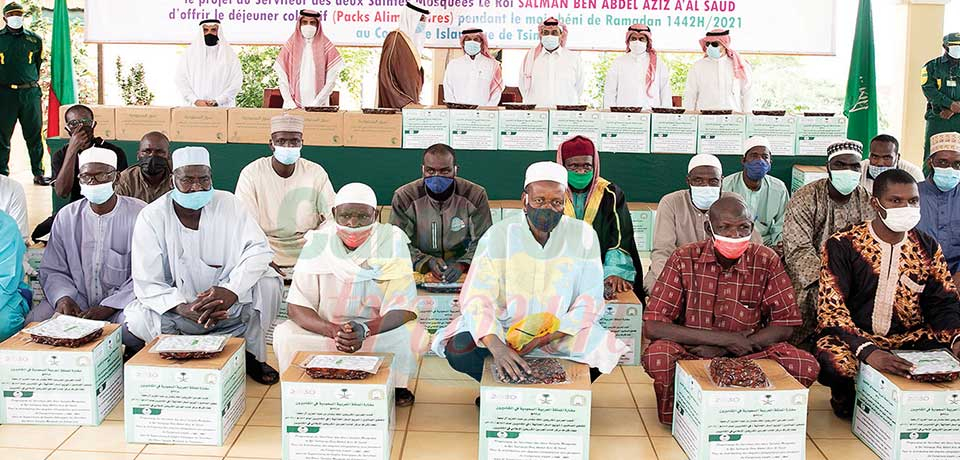 The gifts will help families when they want to break their fast. The gifts will help families when they want to break their fast.