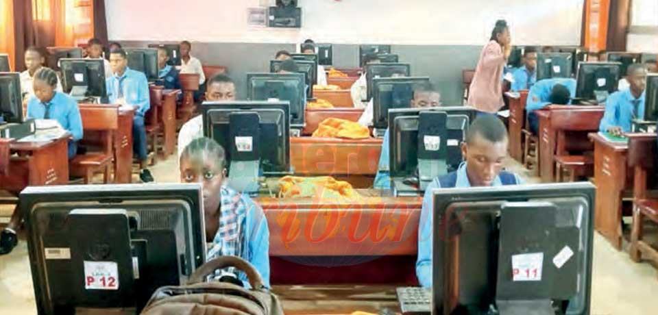 GCE Ordinary Level Computer Science candidates in session. GCE Ordinary Level Computer Science candidates in session.