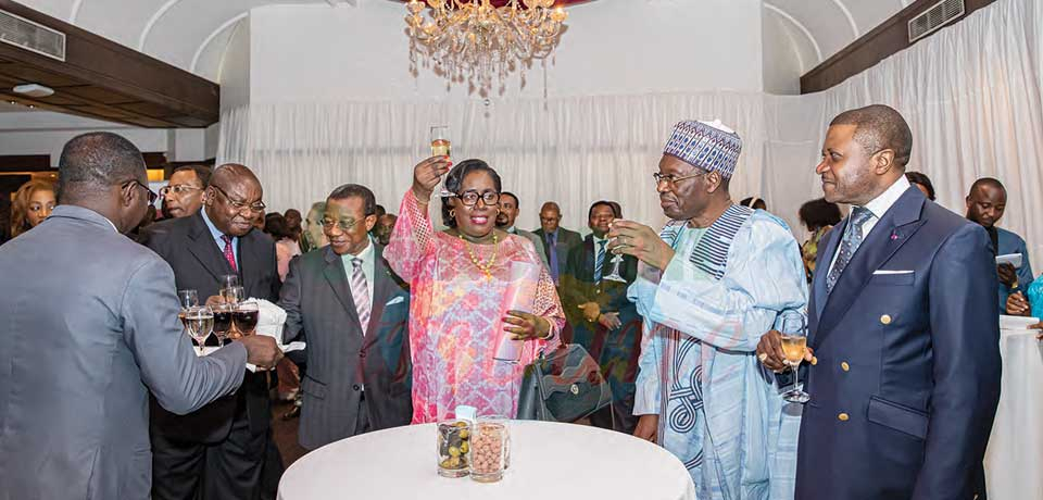 Agence universitaire de la Francophonie : le Pr. Sy-Wonyu s’en va Agence universitaire de la Francophonie : le Pr. Sy-Wonyu s’en va