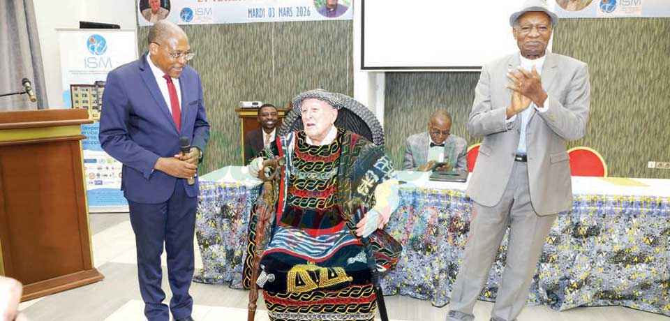 Recherche scientifique et médicale: Deux professeurs honorés