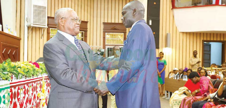 Fonction publique et réforme administrative : Aigles toujours plus loin