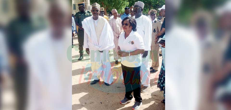 Le Pr. Pauline Nalova Lyonga, séjourne dans la région du Nord depuis dimanche dernier. Le Pr. Pauline Nalova Lyonga, séjourne dans la région du Nord depuis dimanche dernier.