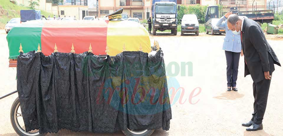 Sûreté nationale : hommage au divisionnaire Banyolag Sûreté nationale : hommage au divisionnaire Banyolag