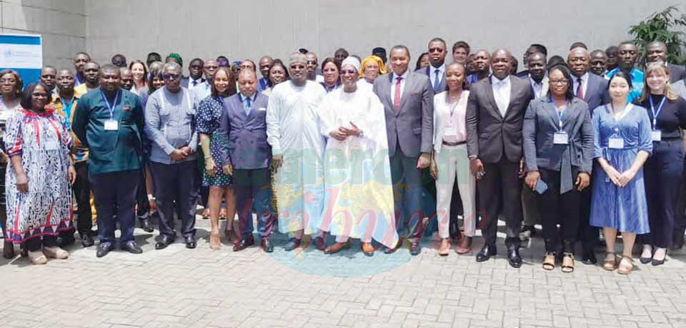 Vaccin contre le paludisme : partage d’expériences au Cameroun Vaccin contre le paludisme : partage d’expériences au Cameroun
