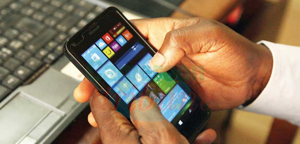 Micro-crédits : des applications à la pelle