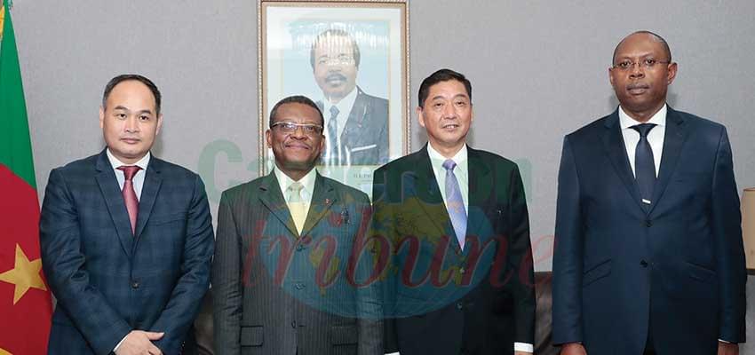 PM Joseph Dion Ngute with officials of the Chinese companies.
