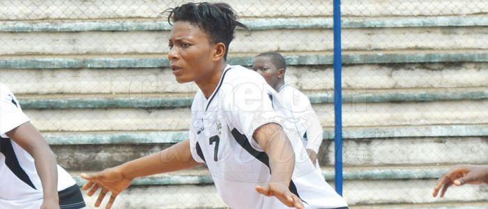 Bénédicte Manga: le shoot et la taille