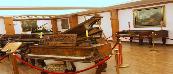 Gulangyu Piano Museum: Exploring The World’s Finest Antique Instruments