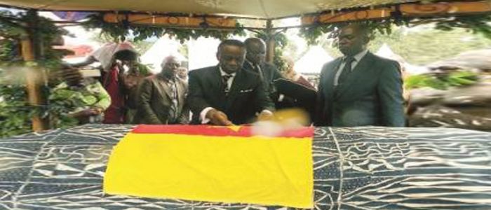 Obsèques du chef Bamougoum: la nation reconnaissante