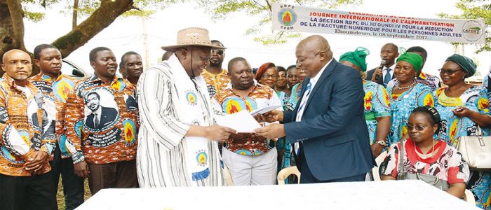 Centre: les bienfaits de l’alphabétisation