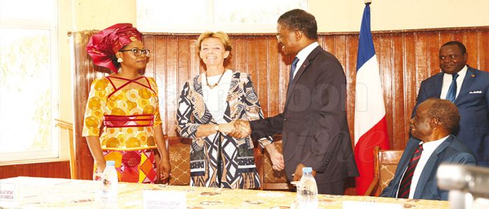 Centre Pasteur : deux dames aux commandes Centre Pasteur : deux dames aux commandes