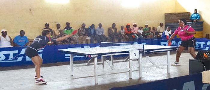 Table Tennis : Nyoh, Ntumnyuy, Champions