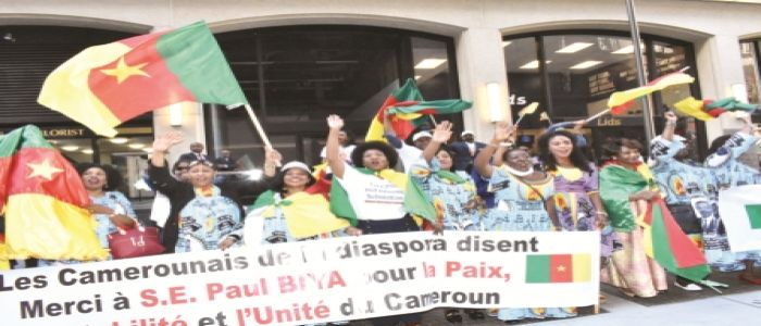 La diaspora soutient le président Biya