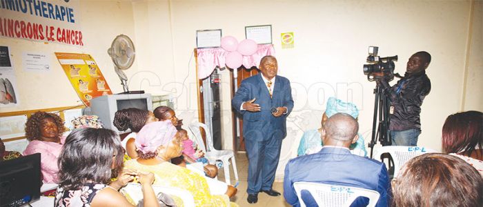 Lutte contre le cancer du sein: 400 personnes sensibilisées Lutte contre le cancer du sein: 400 personnes sensibilisées