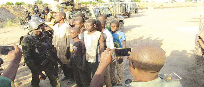 Des ex-combattants se rendent Des ex-combattants se rendent