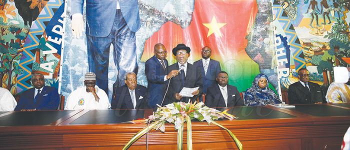 An 35 du Renouveau: hymne à la paix et à l’unité An 35 du Renouveau: hymne à la paix et à l’unité