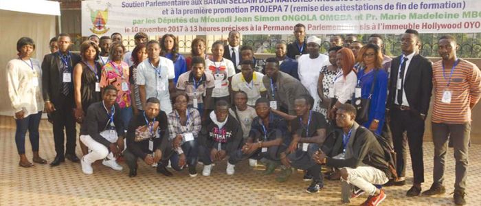 Yaoundé VII: des primes pour les jeunes bacheliers Yaoundé VII: des primes pour les jeunes bacheliers